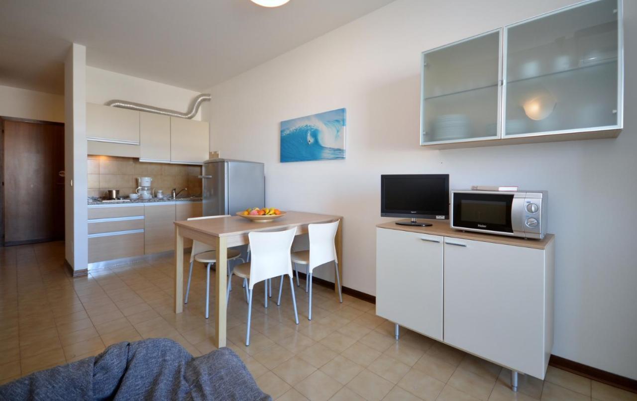 Residenza Olimpo Apartman Lignano Sabbiadoro Kültér fotó