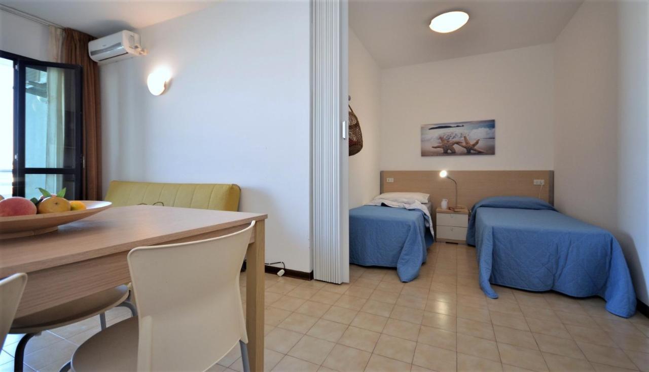 Residenza Olimpo Apartman Lignano Sabbiadoro Kültér fotó