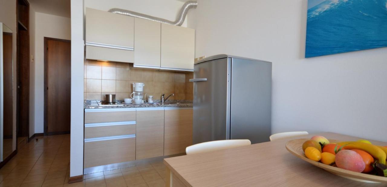 Residenza Olimpo Apartman Lignano Sabbiadoro Kültér fotó