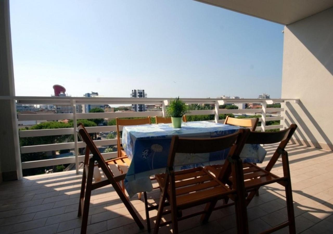 Residenza Olimpo Apartman Lignano Sabbiadoro Kültér fotó