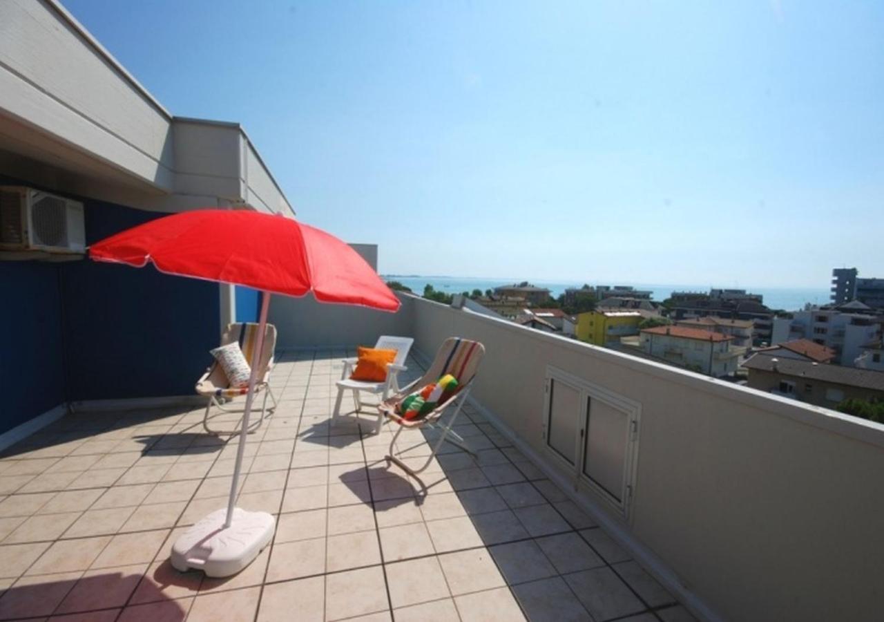 Residenza Olimpo Apartman Lignano Sabbiadoro Kültér fotó