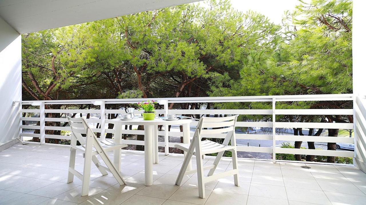 Residenza Olimpo Apartman Lignano Sabbiadoro Kültér fotó